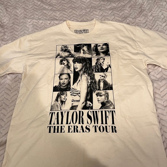 Taylor Swift Tops - NEW Taylor Swift Eras Tour Tshirt Size Medium